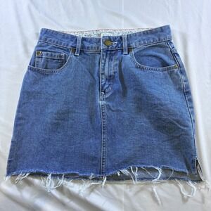 Roxy Denim Mini Skirt Medium Wash Raw Hem Skate Surf Beach Women XS 24